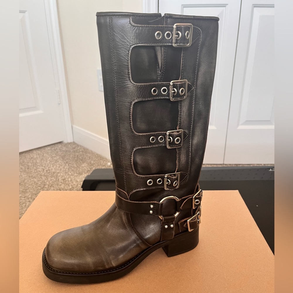 Black Leather Buckle Boots